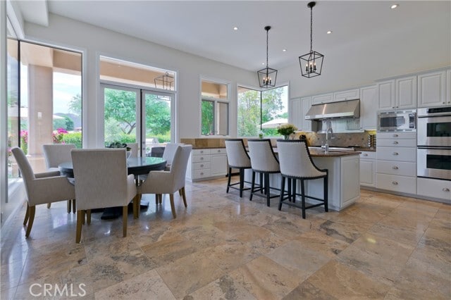 Building Photo - 55495 Royal St George