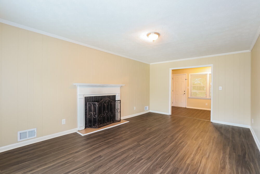 Building Photo - 3358 Creekway Dr