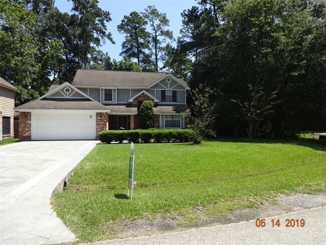 Primary Photo - 73 Hickory Oak Dr