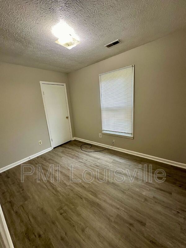 Building Photo - 1440 Seelbach Ave