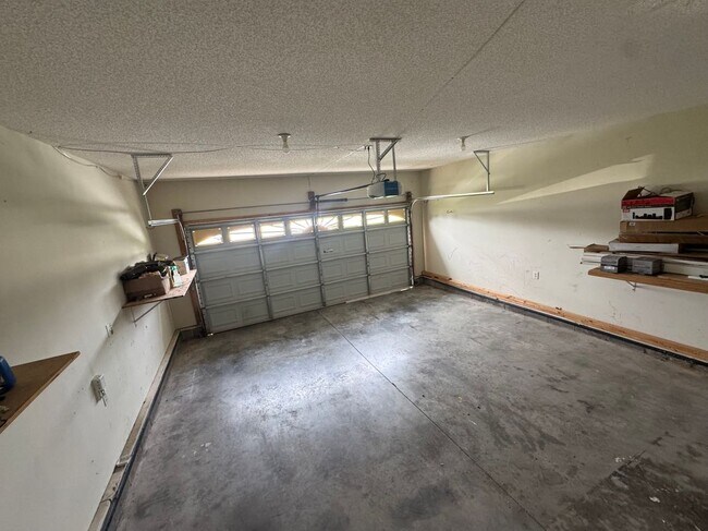 Building Photo - 1349 Meredith Way