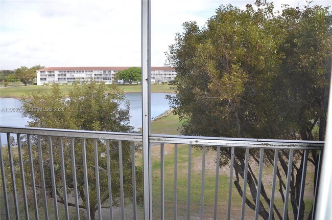 Building Photo - 13475 SW 9th St