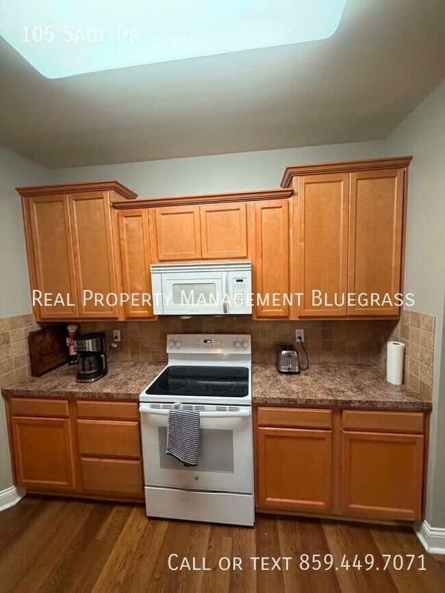 Building Photo - 105 Sage Dr