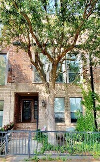 Building Photo - 1430 Pecos St