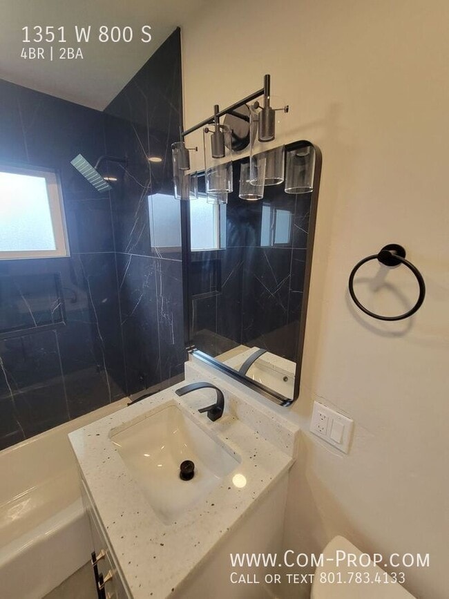 Building Photo - 1351 W 800 S