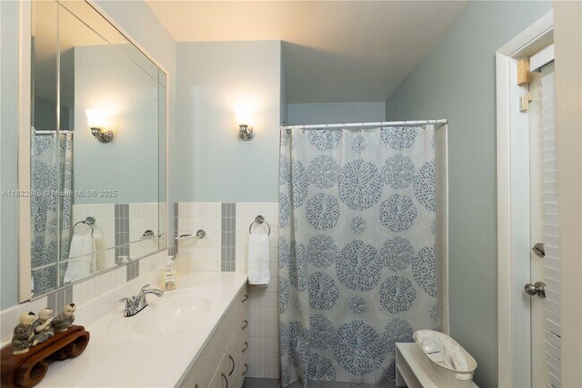Building Photo - 7451 SW 133rd St