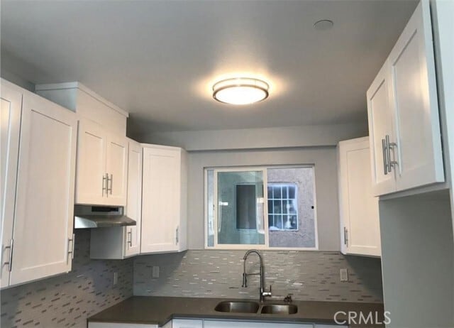 Building Photo - 221 W 85th St