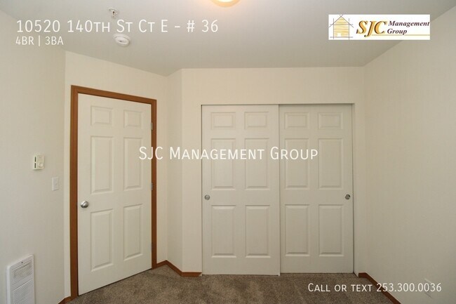 Building Photo - Four bedroom townhouse for rent in South H...