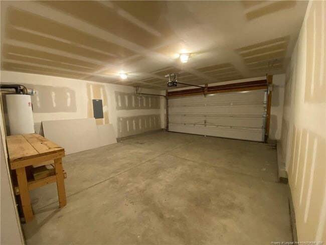 Building Photo - 2109 Sir Michael Dr