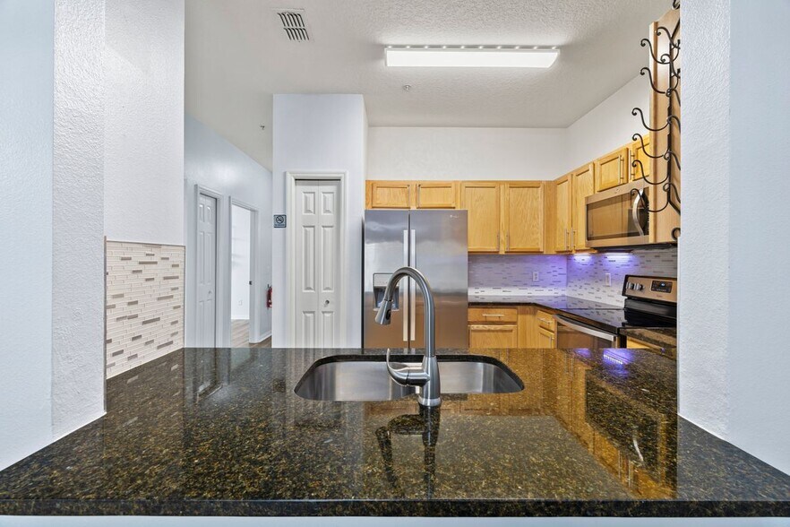Building Photo - 7519 Bliss Way