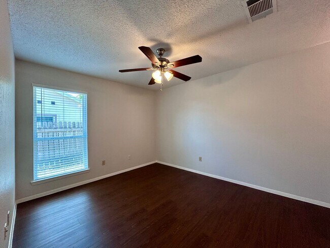 Building Photo - 12232 Tyson Cove