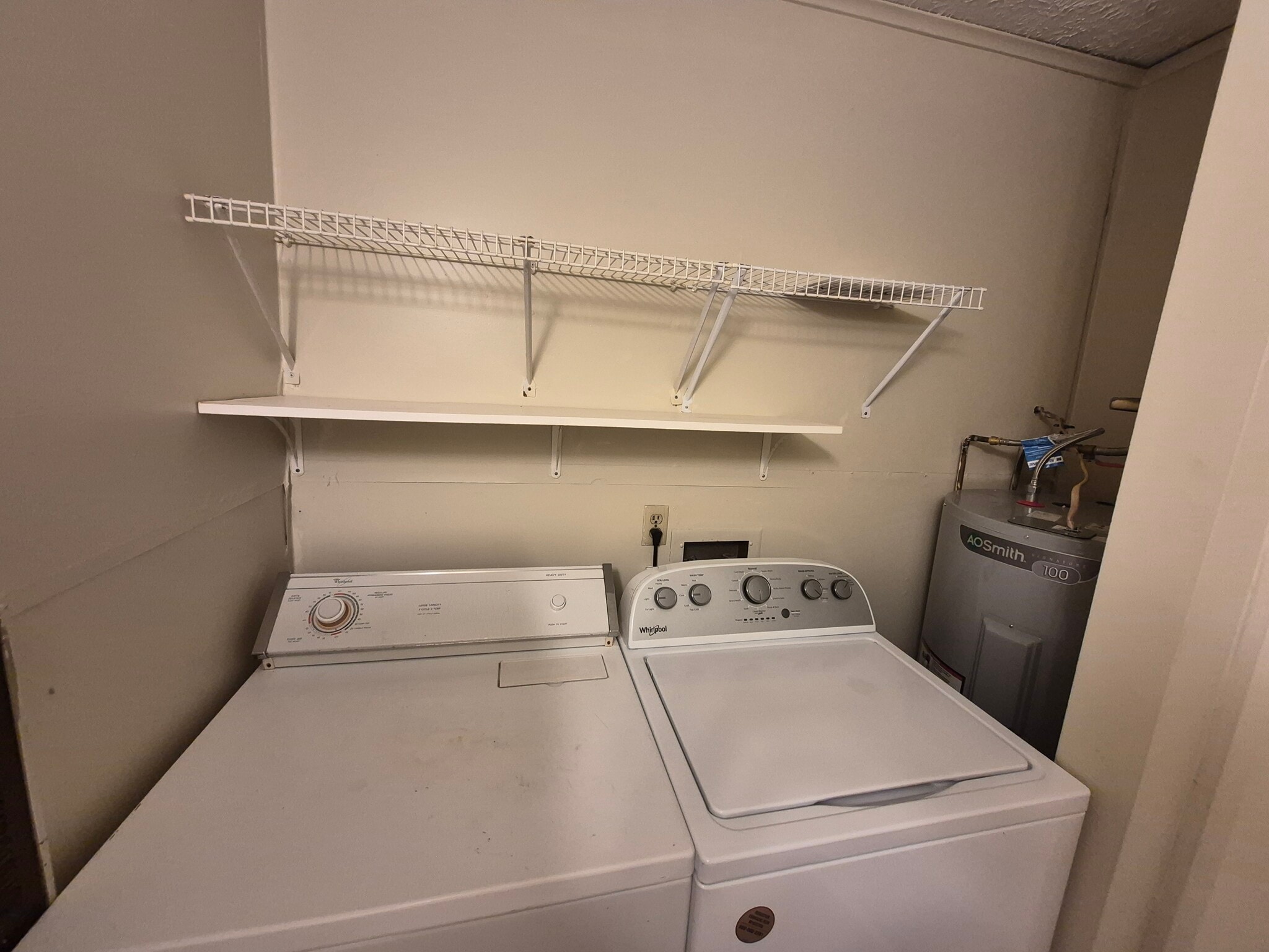 Laundry - 128 Morgan Drive