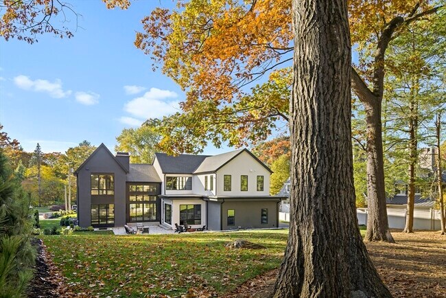 Building Photo - 56 Bigelow Rd