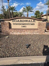 Building Photo - 1351 N Pleasant Dr