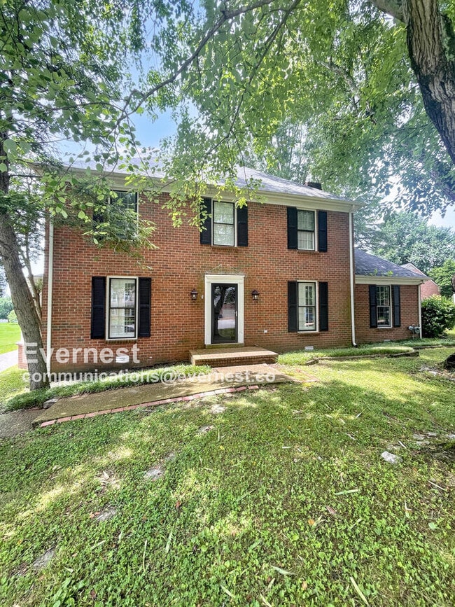 Primary Photo - 703 Shady Glen Ct