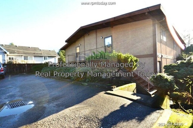 Building Photo - 1111 SW 148th St