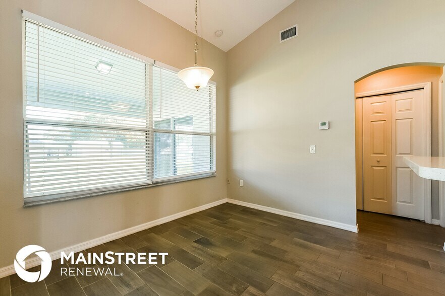 Building Photo - 13438 Oak Bend Dr