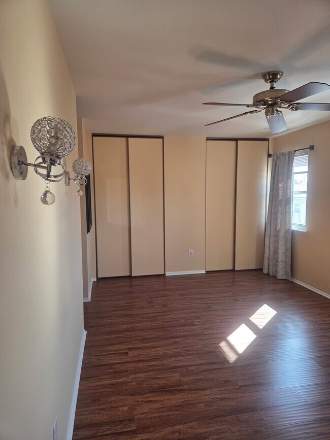 Building Photo - 1724 Rachael St