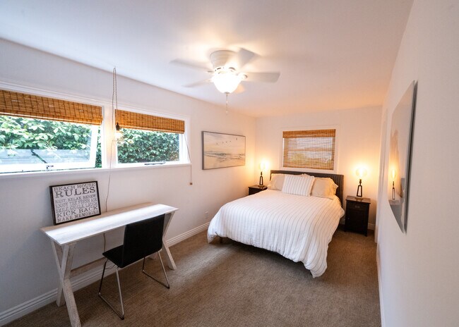 Building Photo - 129 Via Nice