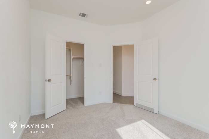 Building Photo - 27646 Spearmint Ridge Dr