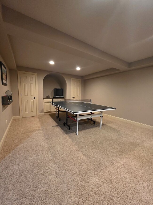 Building Photo - Executive Four Bedroom Rental w/ Office!