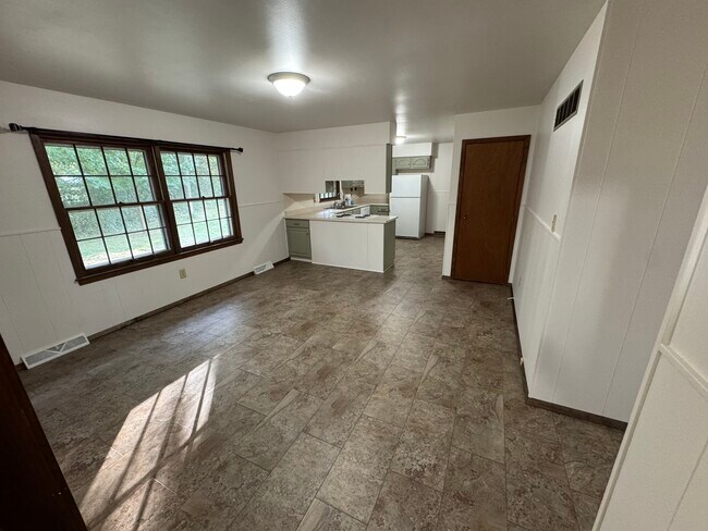 Building Photo - 5200 Winterhill Ct