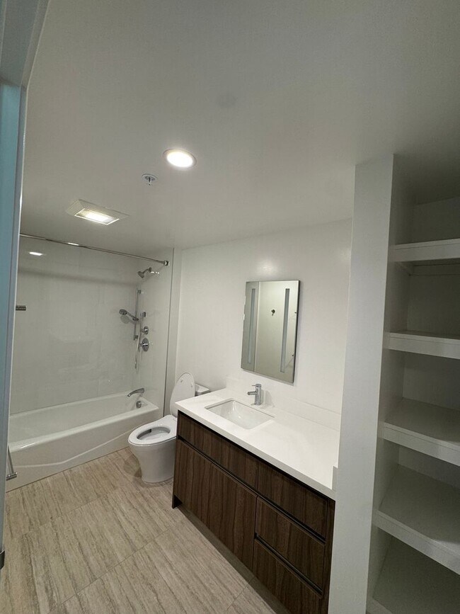 Building Photo - Ready to Move in Brand New Condo! First Time Renting! Studio/1 Bath/1 Parking at The Park on Ke‘e...