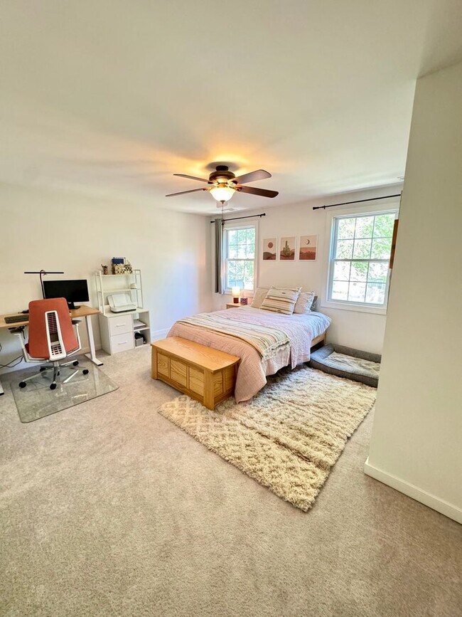 Building Photo - Charming 3BR House in Richmond