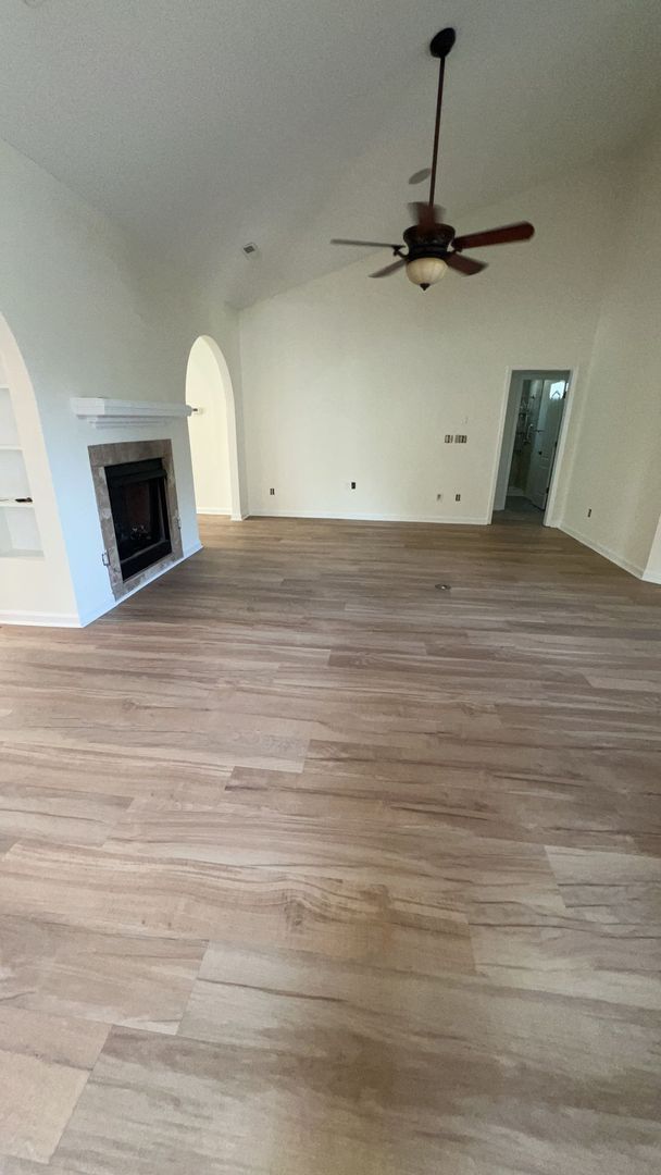 Building Photo - Southwood 3BR/ 2BA in Surfside Beach w pool