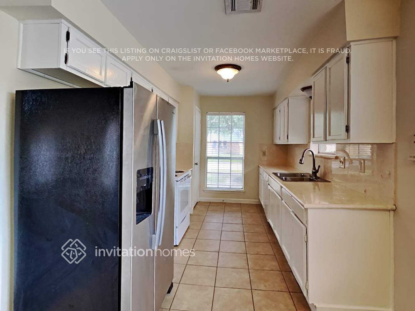 Building Photo - 1374 New Tree Ln