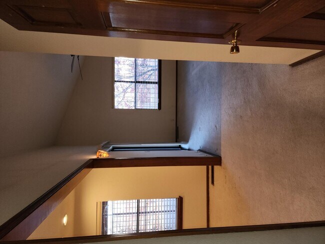 Building Photo - 9335 Admiral Lowell Pl NE