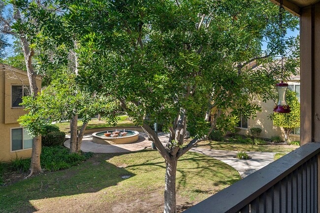 Building Photo - Mission Valley 1 BR/1 BA Condominium at Ra...