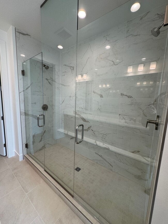 Building Photo - Brand-new townhome for rent in the heart of Erie Town Center