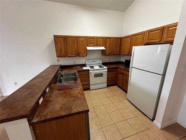 Building Photo - 4795 Cumbrian Lakes Dr