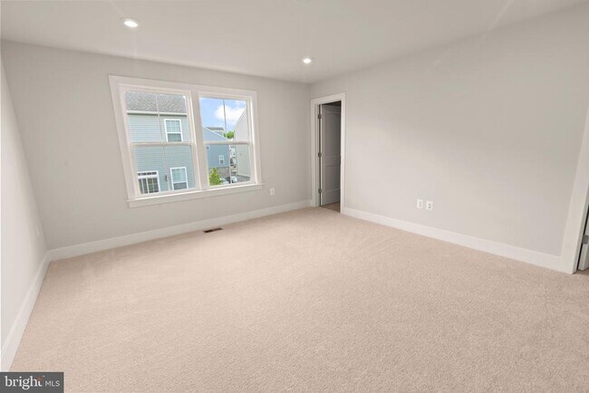 Building Photo - 10512 Hinton Wy