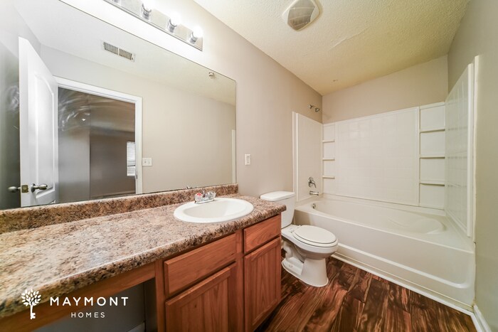 Building Photo - 1736 Broad River Rd