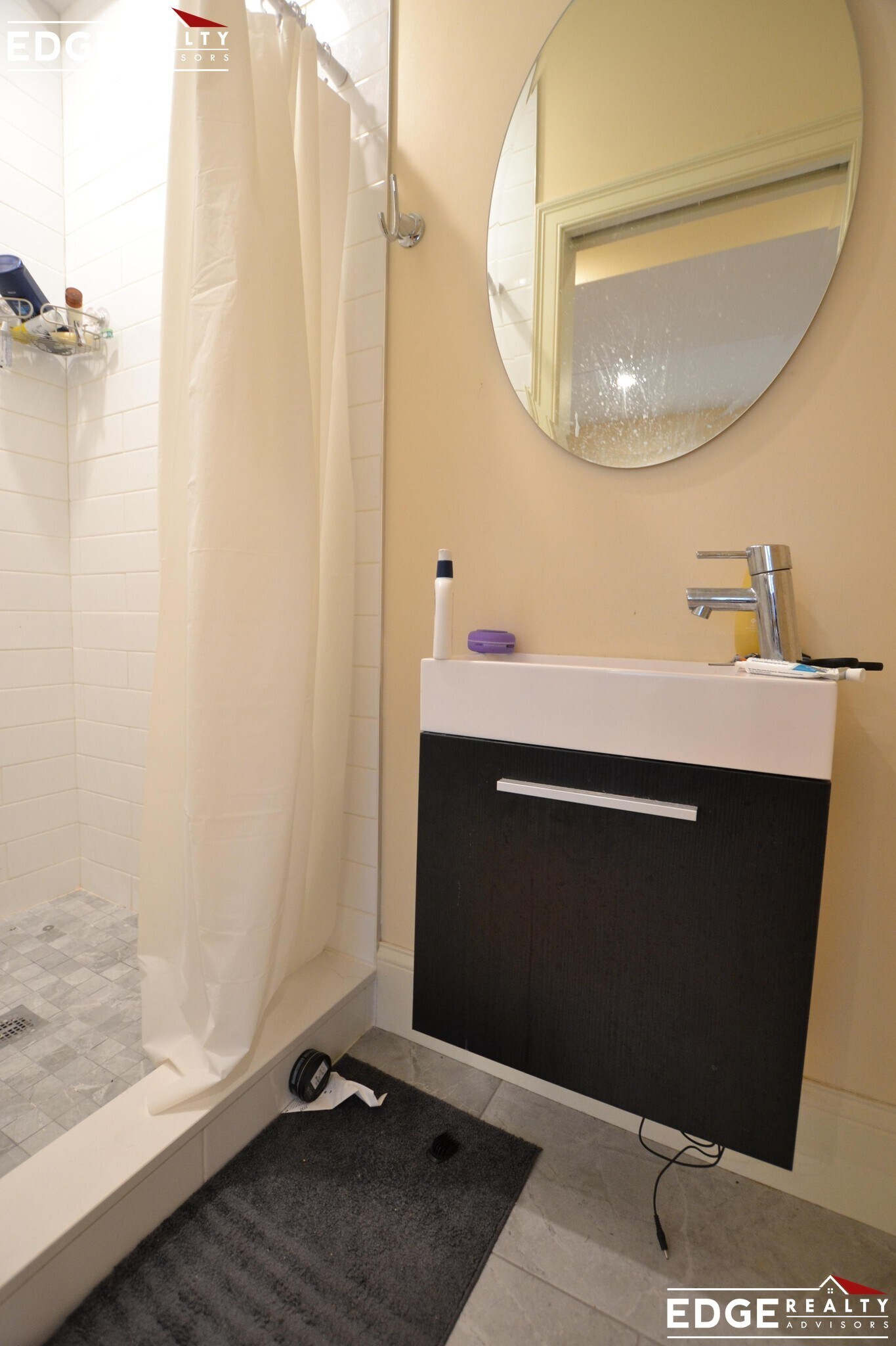 Building Photo - 3 Griggs Pl