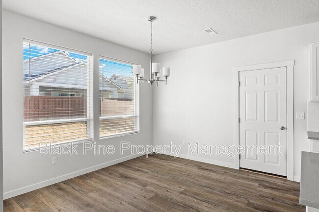 Building Photo - 4443 W Sunny Cove St