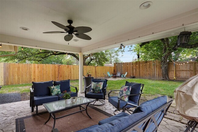 Building Photo - 10710 Overbrook Ln