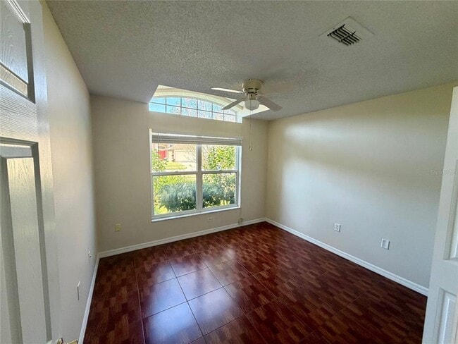 Building Photo - 809 Brightview Dr