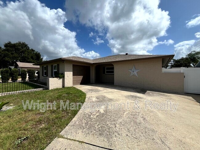 Building Photo - 1403 Stonehaven Way