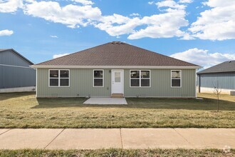 Building Photo - BRAND NEW 4 BEDROOM HOME