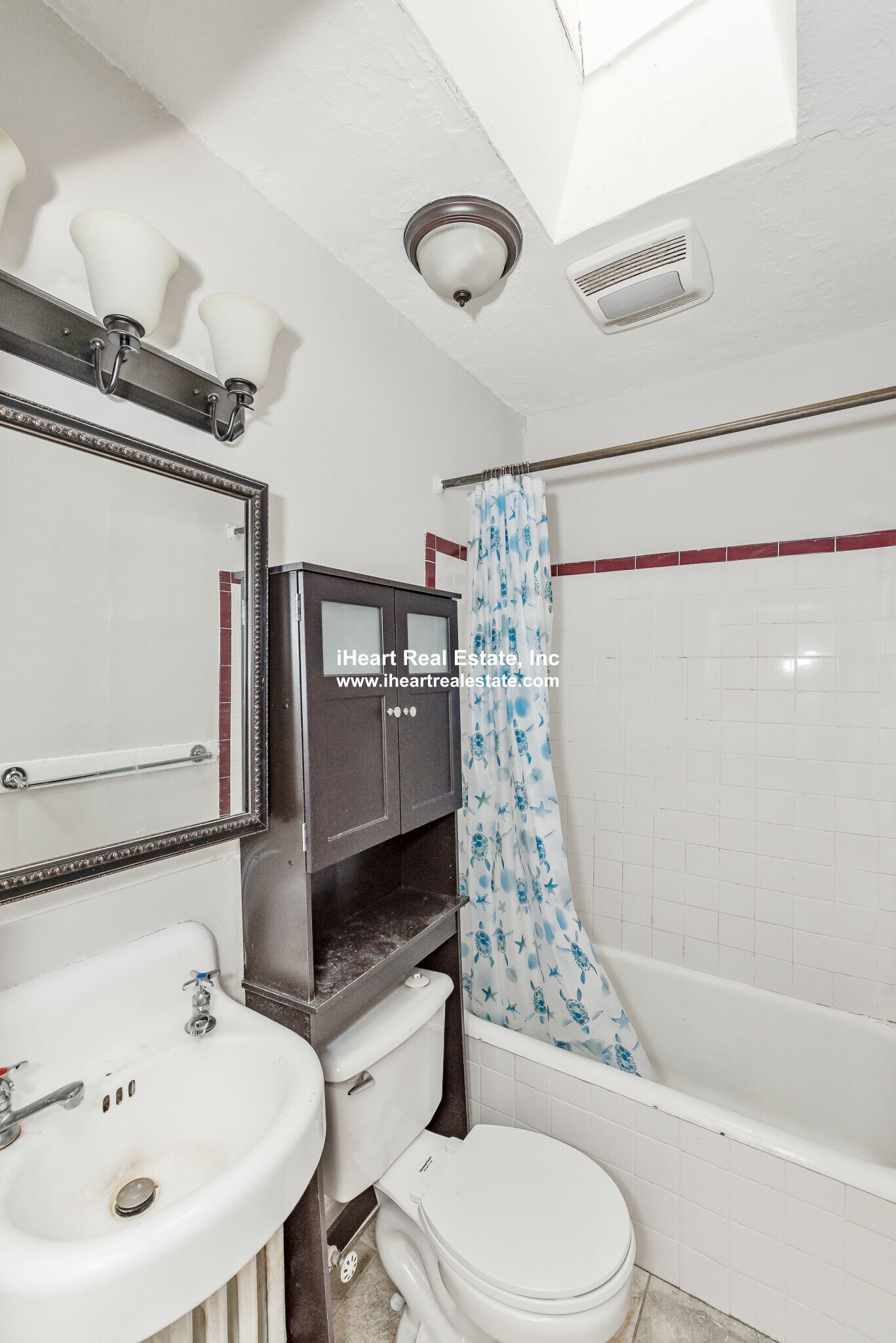 Building Photo - 47 S Russell St