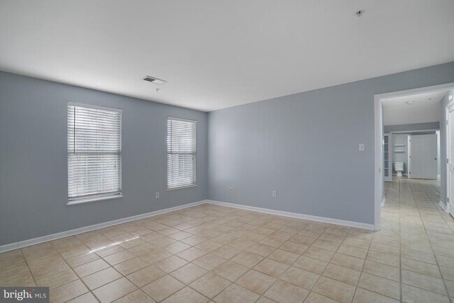 Building Photo - 7518 Snowpea Ct