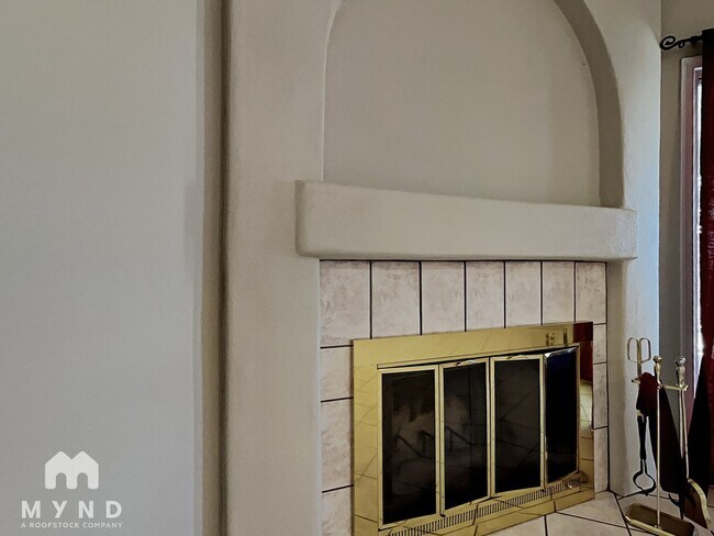 Building Photo - 3828 W Mariposa Grande Ln