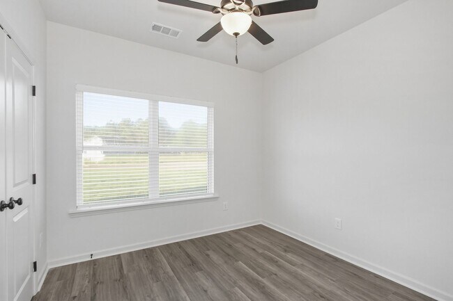 Building Photo - 5935 Spencer Terr.-