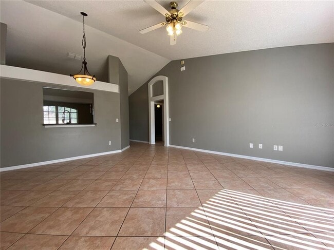 Building Photo - 13820 Eagleridge Ct