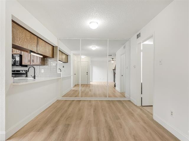 Building Photo - 333 Melrose Dr