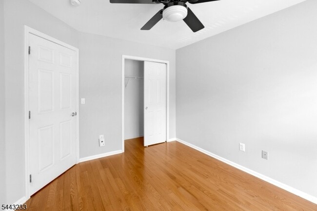 Building Photo - 418 Dalton Ct
