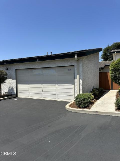 Building Photo - 1032 Royal Oaks Dr